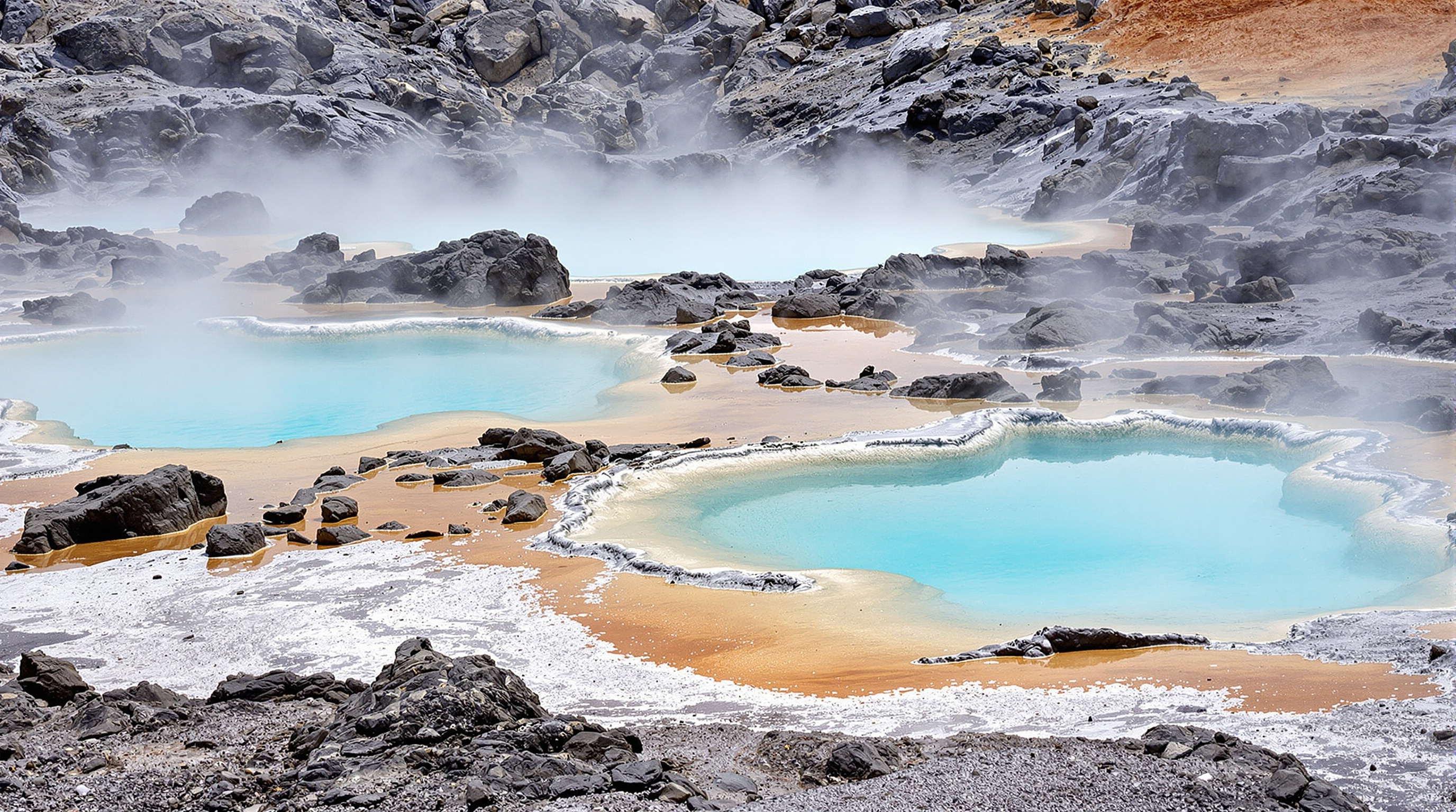 Natural hot springs travel planning and consultation services
